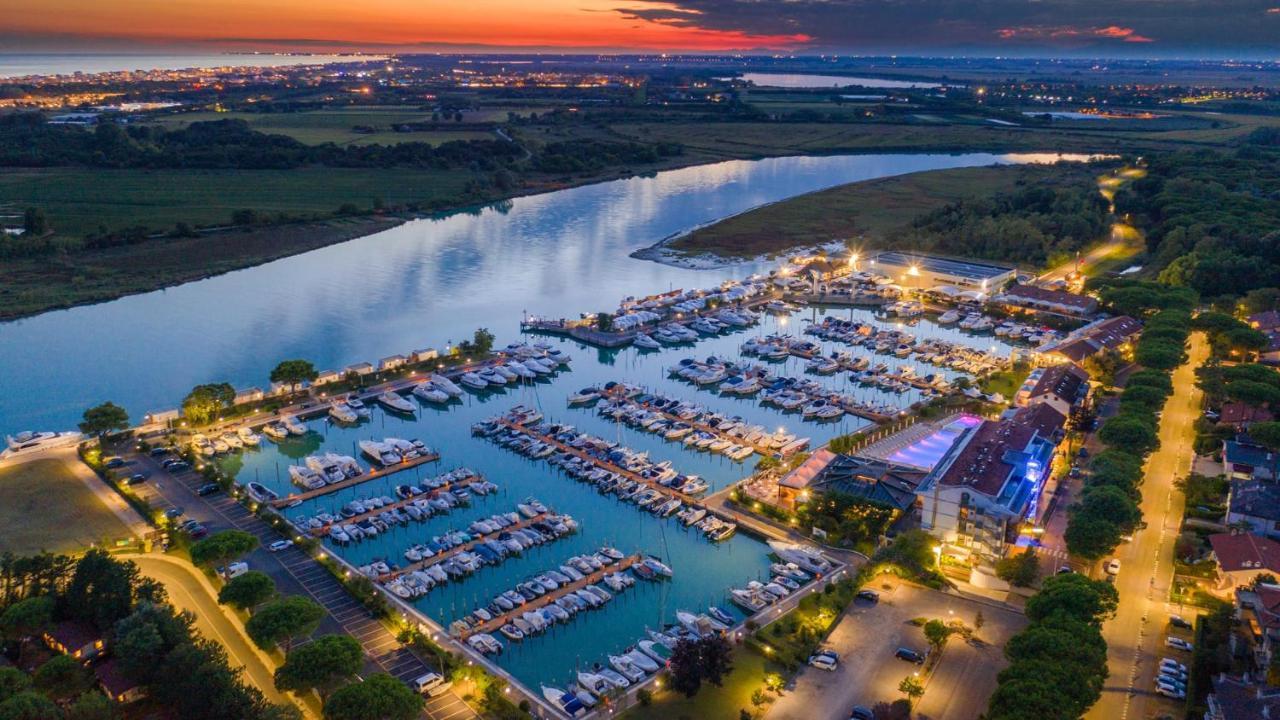 Marina Uno View Apartment لينانو سابيادورو المظهر الخارجي الصورة