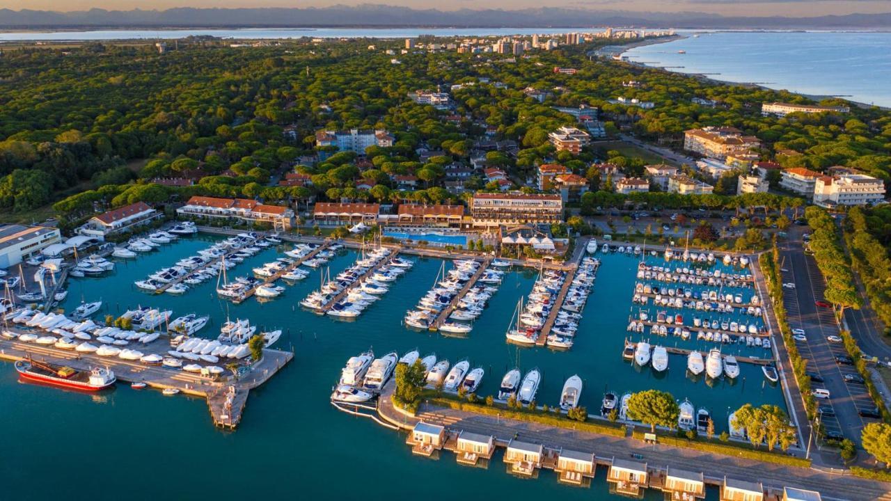Marina Uno View Apartment لينانو سابيادورو المظهر الخارجي الصورة
