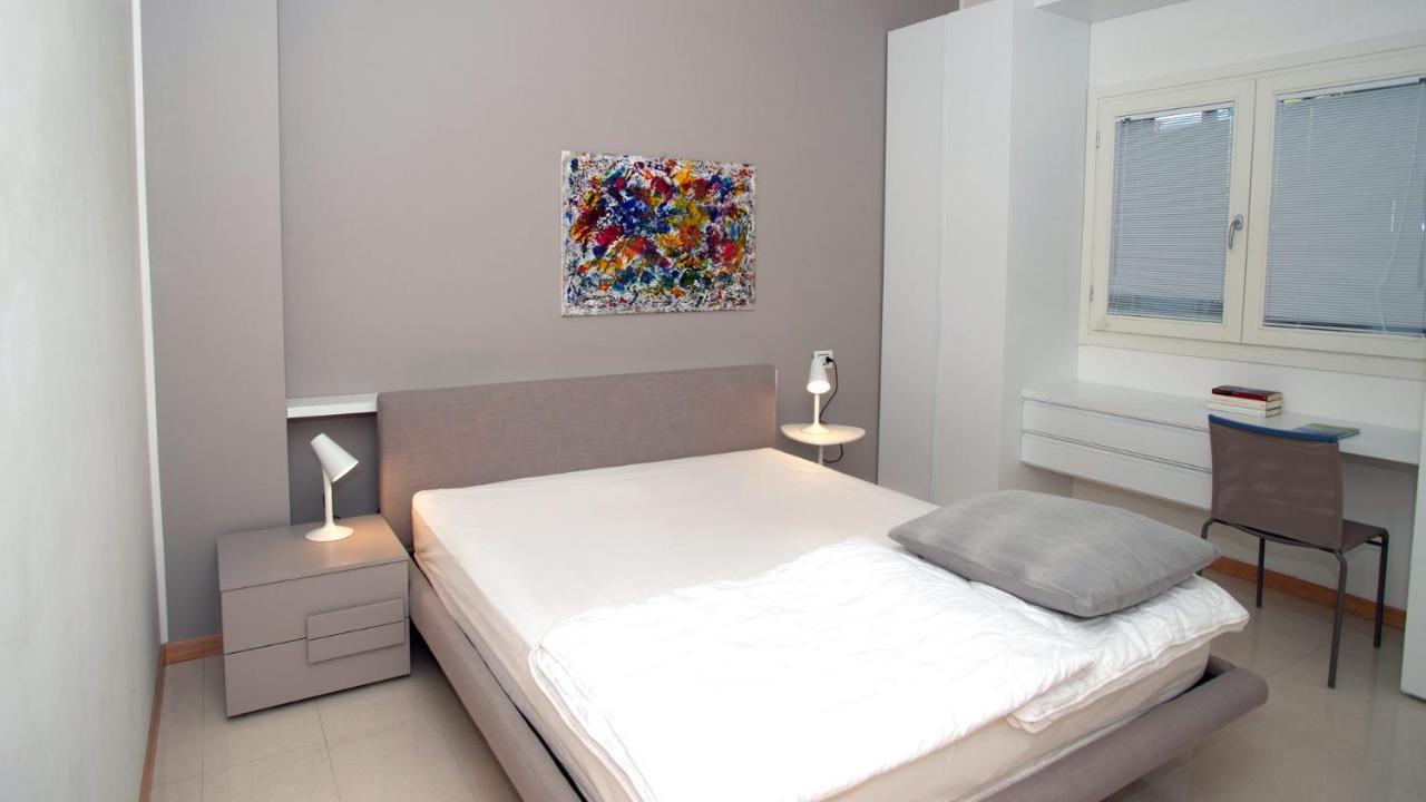Marina Uno View Apartment لينانو سابيادورو المظهر الخارجي الصورة